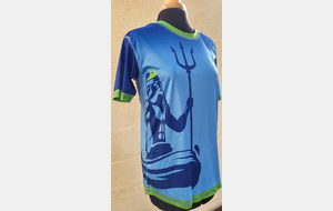 T-Shirt (obligatoire pour les compétitions)